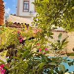 Kaleici Hotel