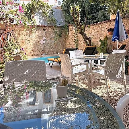 Kaleici Hotel 3*