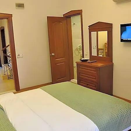 Hotel Kaleici 3*