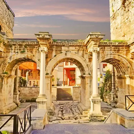 Kaleici 3* Αττάλεια
